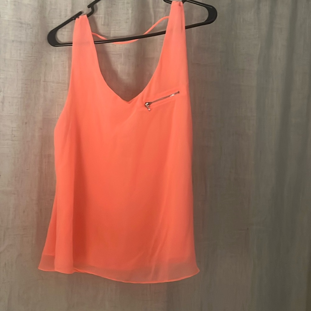 Woman’s summer top